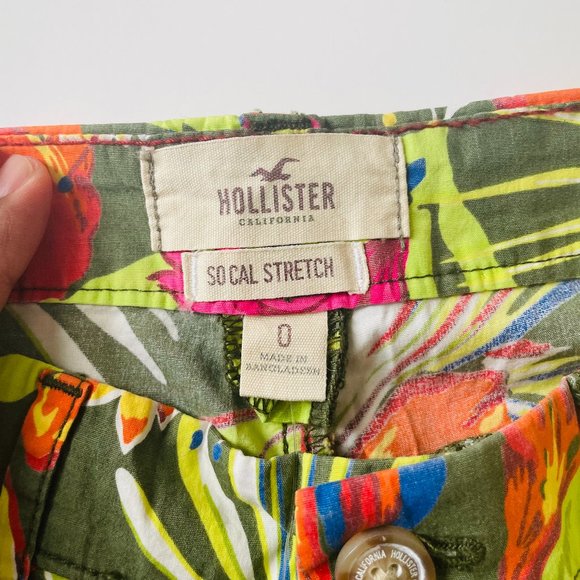 Hollister Stretch Shorts - Picture 4 of 5